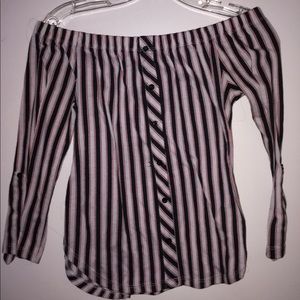 Striped long sleeve🖤